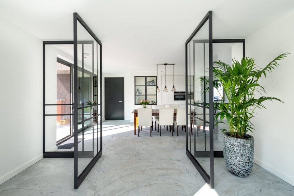 FritsJurgens Pivot hinge — Double Pivot Doors